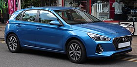 2017 Hyundai i30 SE NAV CRDi 1.6 Front.jpg